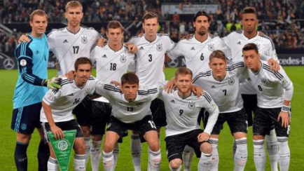 葡萄牙和德国哪支球队实力更强？